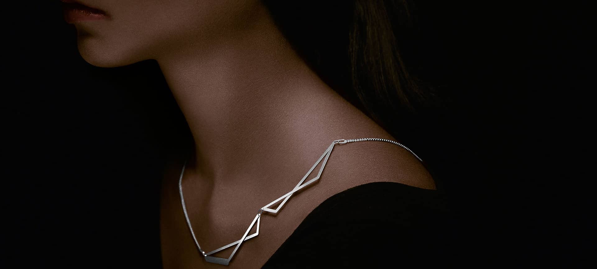 Piece of jewellery, second